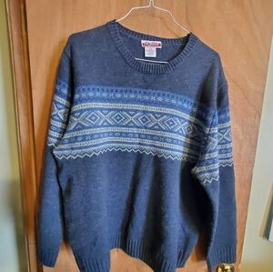 Midtown  wool blend sweater.  Sz xl. Blue long sleeve.